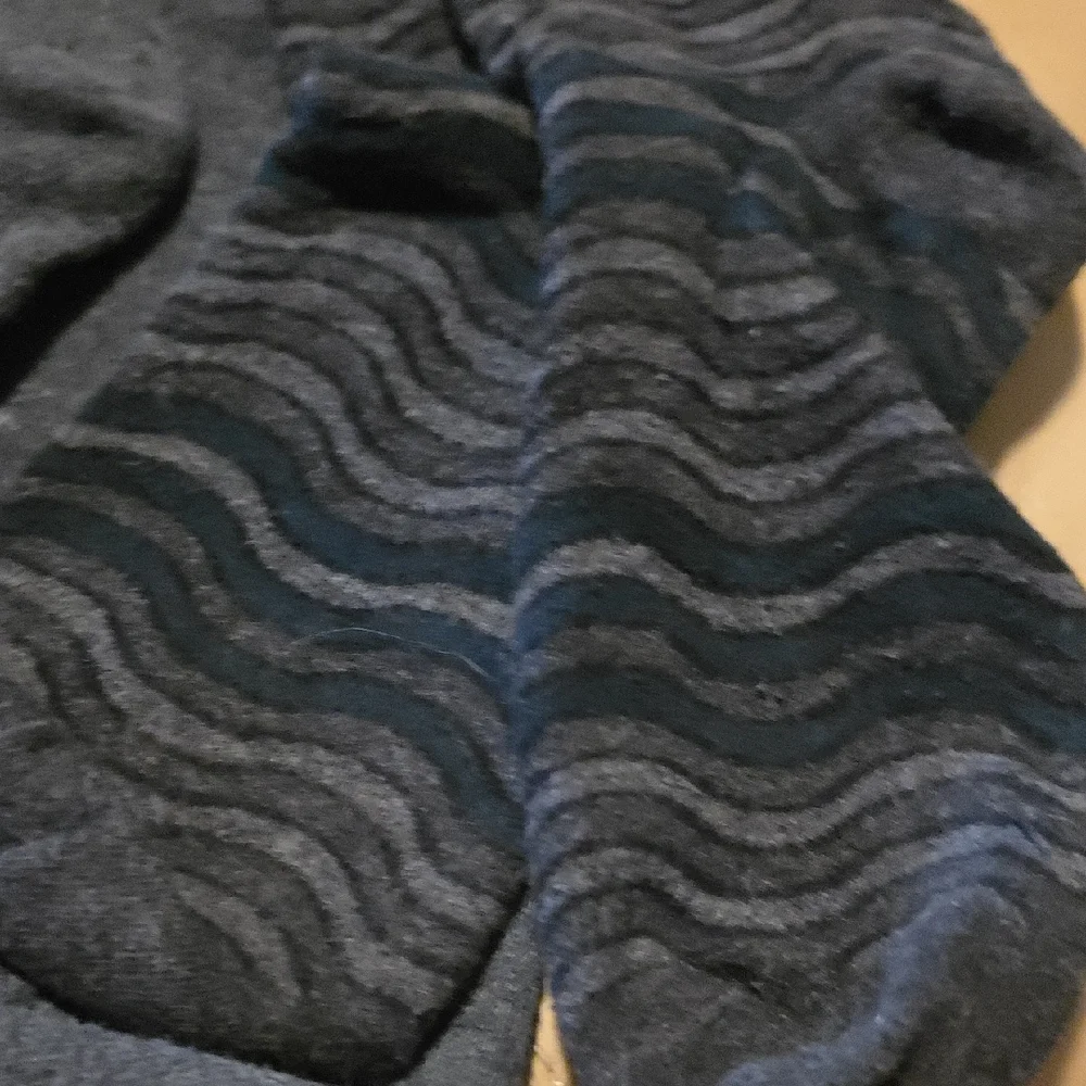 Men's Assorted Gray Socks Set - Picture 8 of 9